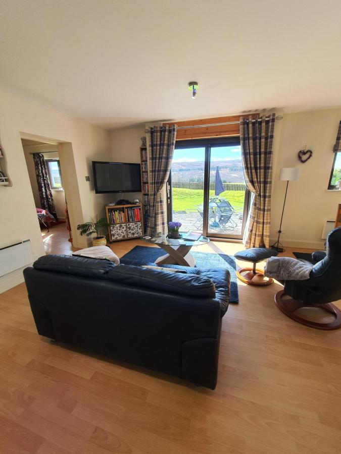 Lindas Retreats Self Catering Accommodation 1 Bedroom Cottage Or 3 Bedroom House Tomintoul Zewnętrze zdjęcie