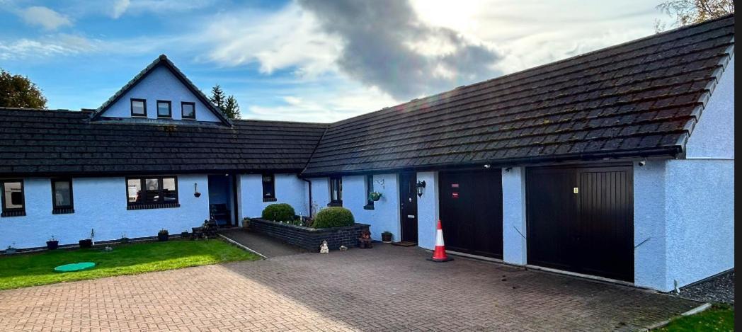 Lindas Retreats Self Catering Accommodation 1 Bedroom Cottage Or 3 Bedroom House Tomintoul Zewnętrze zdjęcie